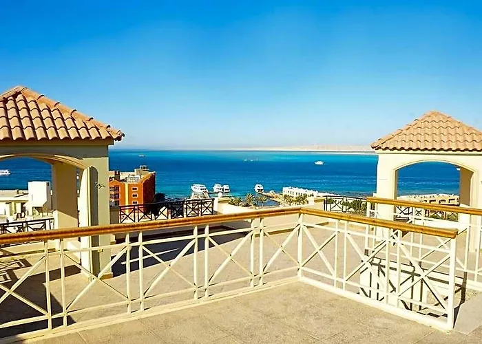 One Bedroom Sea View In Lilly Hotel 4*